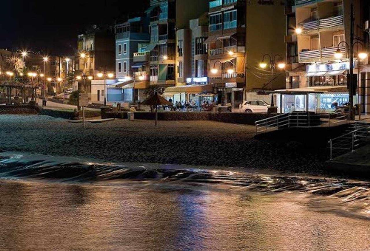 Primera Linea Con Preciosas Vistas Al Mar 멜레나라 외부 사진